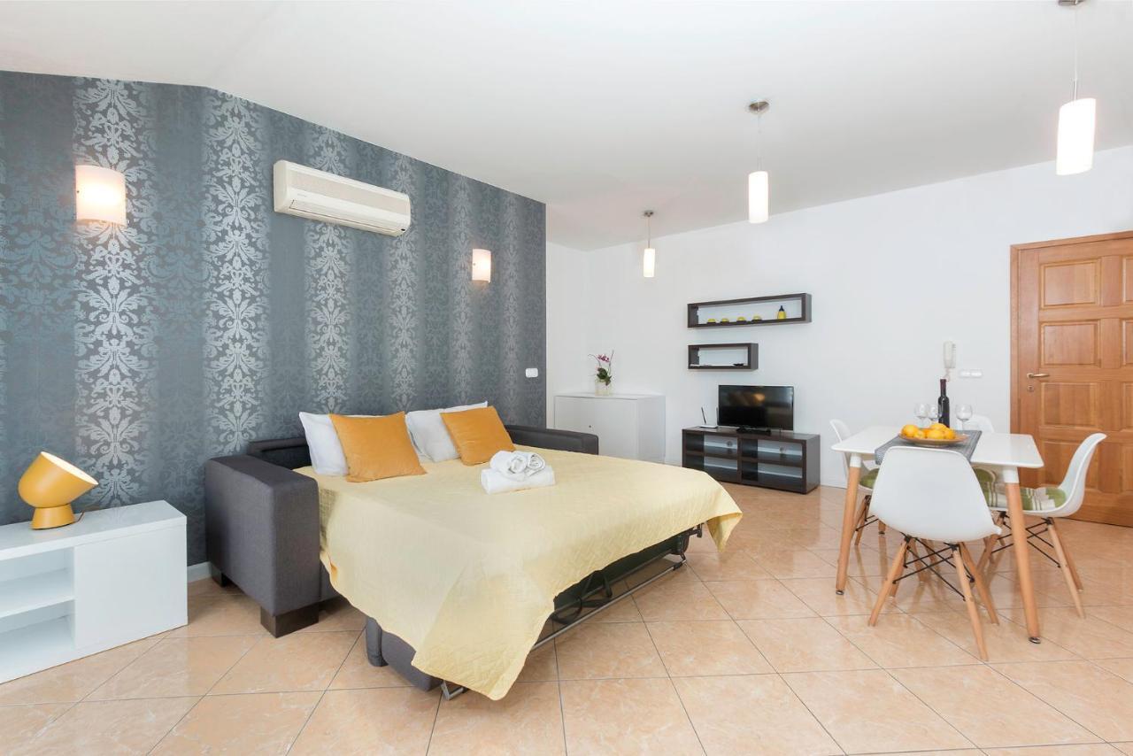 Seafront Apartment Gaby Medulin Kültér fotó