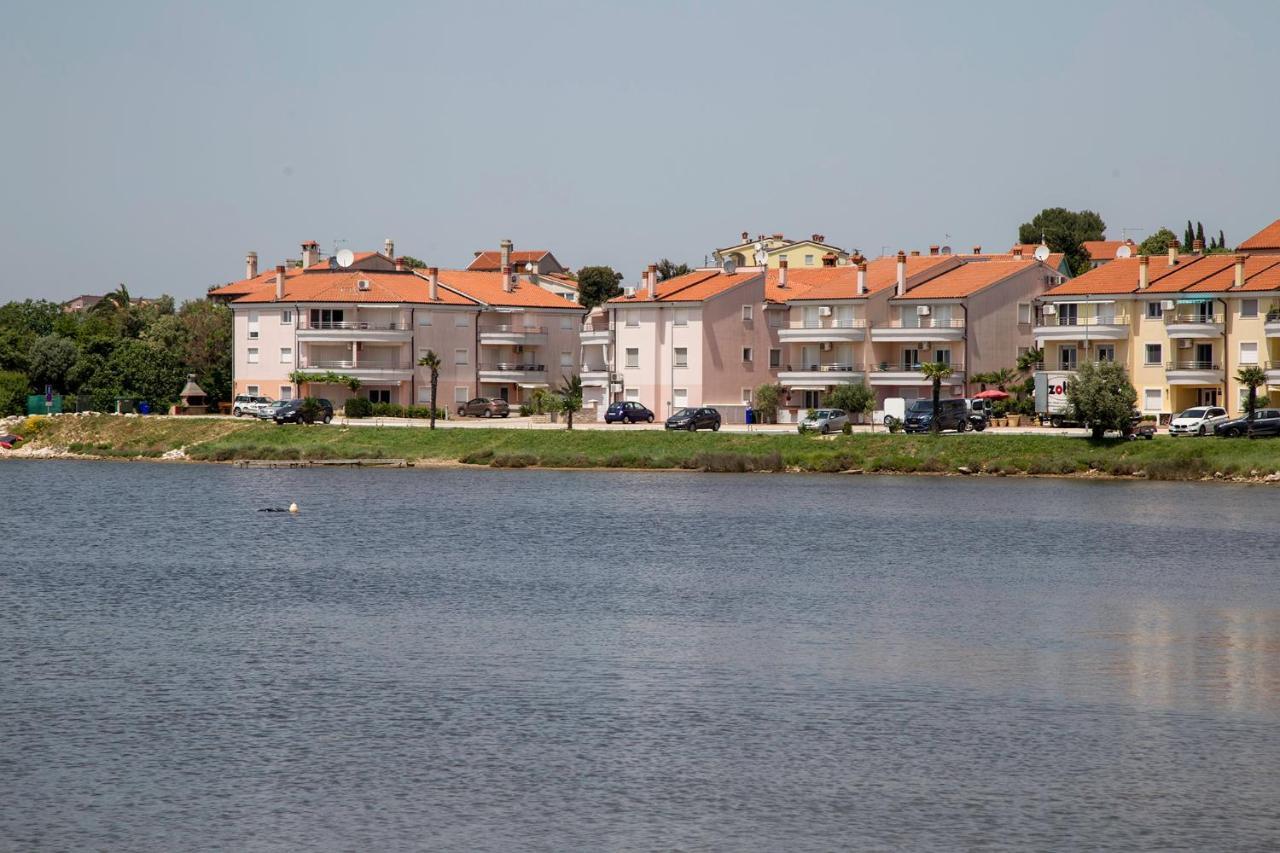 Seafront Apartment Gaby Medulin Kültér fotó