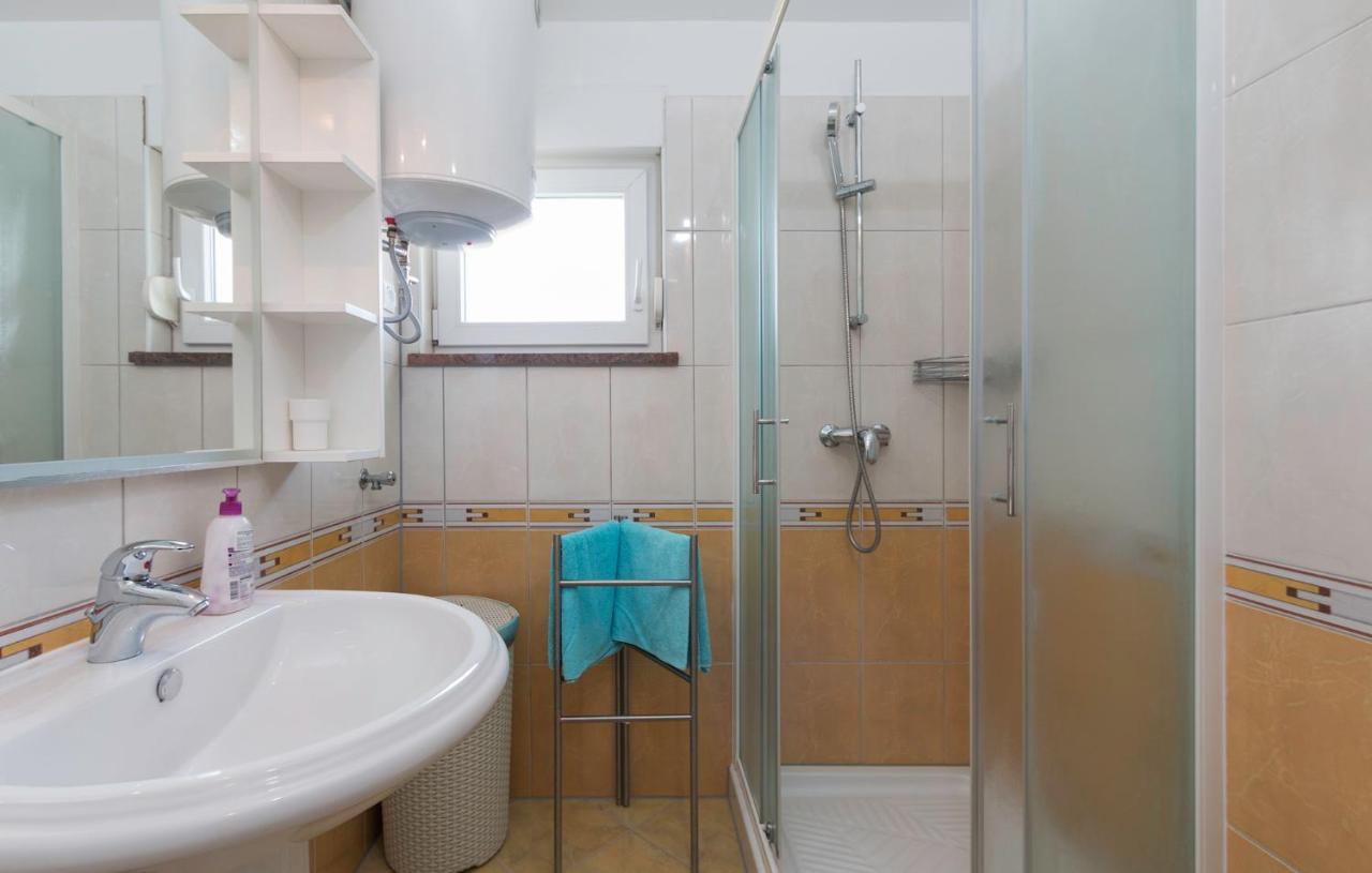 Seafront Apartment Gaby Medulin Kültér fotó